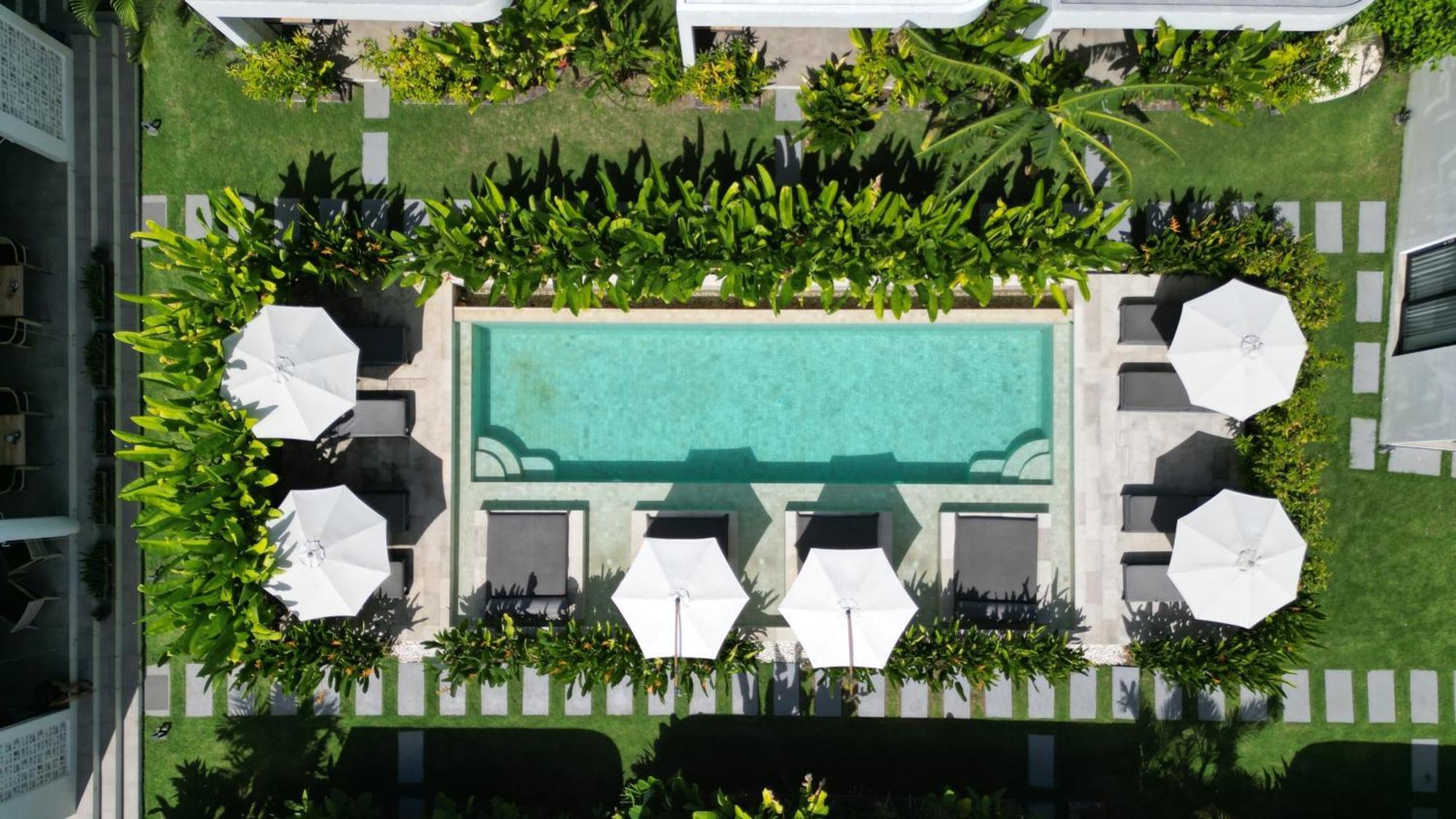 Amazing Lombok Resort เซอลงเบอลานัก ภายนอก รูปภาพ